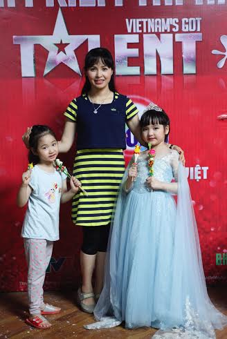 Các con Trang Nhung đều thích theo nghề ca sĩ